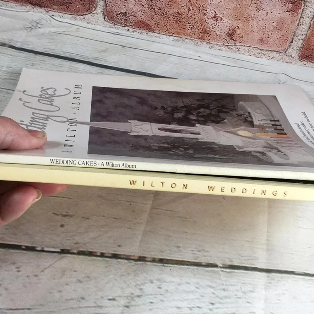 Wilton Weddings & Wedding Cakes A Wilton Album Wilton 1996 1989 Softcover Books